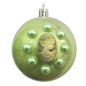 Set Globuri de Craciun Vintage cu Lady Camee 3D si Perle Verde Fistic 6 buc 8 cm