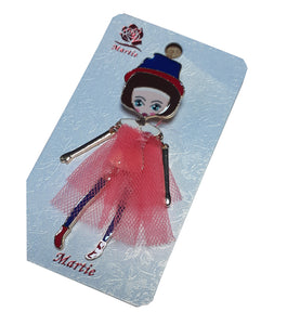 Bijuterie Brosa Martisor pe Carton pentru Copii Fetita cu Palarioara Roz Cadou Doamne Femei de 1 8 Martie Primavara
