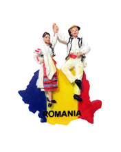 Încărcați imaginea în Galerie, Magnet Decorativ Frigider Harta Tricolor Romaniei Tarani Traditionali Dansatori