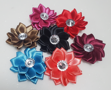 Încărcați imaginea în Galerie, Flori Decorative din Textil cu Strasuri Hobby Handmade Accesorii de Cusut Lipit Dyi Set 7 buc