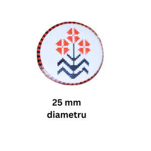 Cabochon din Sticla Transparenta cu Motive Traditionale Taranesti Populare Rotund Trifoi cu 4 Foi 25 mm Romanesti