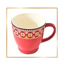 Încărcați imaginea în Galerie, Set 3 Cani cu Motive Traditionale Taranesti Populare Romanesti din Ceramica Broderie Camasa Taraneasca 7x8 cm 270 ml Portelan Portelanata