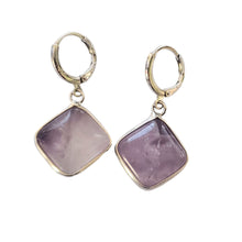 Încărcați imaginea în Galerie, Cercei cu Pietre SemiPretioase pe Montura Metalica cu Cabochon de Ametist Mov Purple Romb Patrat 18 mm