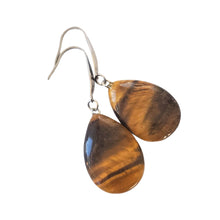 Încărcați imaginea în Galerie, Bijuterii Set de Cercei Atarnatori Cabochon Lacrima Piatra Semipretioasa Ochi de Tigru Maro 3D 18X25 MM