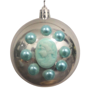 Set Globuri de Craciun Vintage cu Lady Camee 3D si Perle Ornamente de Brad Pom Argintiu-Turcoaz 6 buc 8 cm Perlate