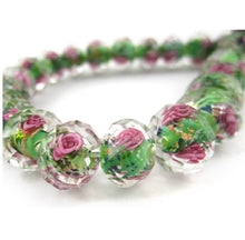 Încărcați imaginea în Galerie, Margele din Sticla de Murano Tailandez Lampa Lampwork cu Trandafirasi Fatetate Verde Fistic 12 mm