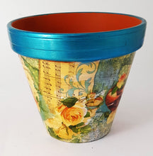 Încărcați imaginea în Galerie, Ghiveci Flori Ceramica Motiv Vintage cu Flori si Vioara