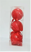 Încărcați imaginea în Galerie, Set Globuri de Craciun Uniculoare pentru Brad 3 buc, Rosii cu stelute 7.00 cm
