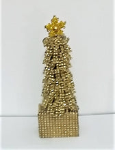 Încărcați imaginea în Galerie, Brad Artificial de Craciun Strasuri Aurii-Gold Suport Lemn Cadou