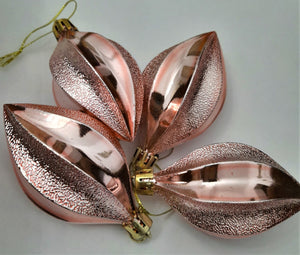 Set Globuri de Craciun Lacrima Ornamente de Brad Roz Piersica 9 cm