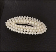 Încărcați imaginea în Galerie, Agrafa Clama de Par cu Perle Accesoriu Mireasa Oval Decupat Alb Mat