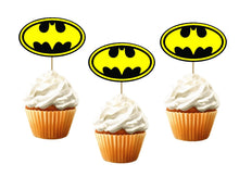 Încărcați imaginea în Galerie, Set 20 buc Scobitori Cupcake Toppers Decorative Nunta Botez Party Baieti Candy Bar Muffin Emblema Batman Negru-Galben