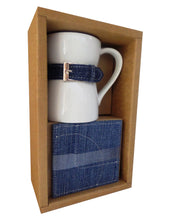 Încărcați imaginea în Galerie, Cana in Cutie Cadou Suport Coasters Pahare Vintage Blue Jeans