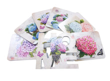 Încărcați imaginea în Galerie, Set 6 Suporturi Pahare Coasters in Suport din Lemn Home Model Floral Zambile Carte Postala Post Card