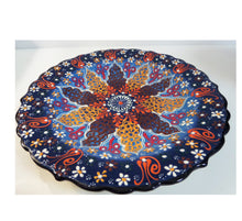 Încărcați imaginea în Galerie, Farfurie Platou cu Model Traditional Turcesc Ceramica Pictat Manual  Albastru-Portocaliu Decorativa 25 cm Taranesti Turceasca Turcia