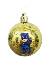 Încărcați imaginea în Galerie, Ornamente Set 2 Globuri de Craciun Disney Pj Masks Eroi in Pijamale Pisoi si Bufnita 5 cm cu Auriu 5 cm Cadou Copii