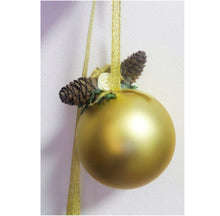 Încărcați imaginea în Galerie, Ghirlanda Decorativa de Craciun Agatat din Globuri Brad Pom de Usa Galben-Auriu Cadou Sarbatori