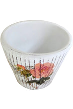 Încărcați imaginea în Galerie, Ghiveci Flori Ceramica Peach Post Card