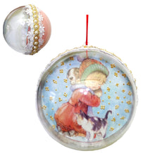 Încărcați imaginea în Galerie, Glob Craciun Brad Cadou Acril 14 cm Fetita Catelul si Pisica