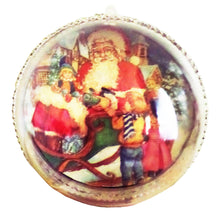 Încărcați imaginea în Galerie, Glob de Craciun de Brad de Pom Cadou Acril 14 cm Mos Craciun Retro si Copii langa Sanie