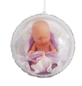 Ornament Glob de Craciun cu Figurina 10 cm cu Figurina Copilas Bebe Mov Dormind cu Sticluta Bebelas ce Doarme