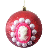 Încărcați imaginea în Galerie, Glob de Craciun Brad Pom Lady Camee cu Perle Rosu Glitter 10 cm Mos Craicun cadou