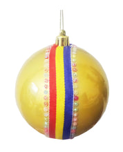 Încărcați imaginea în Galerie, Glob de Craciun Brad Pom 10 cm Romania Mea Galben Tricolor Steag Ziua Nationala a Romaniei Cadou 1 Decembrie