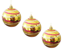 Încărcați imaginea în Galerie, Set Globuri de Craciun pentru Brad Pom 3 buc de 8 cm Galben Auriu cu Dungi Ticlam Albe Ornamente 80 mm
