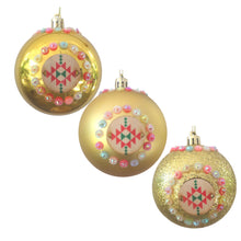 Încărcați imaginea în Galerie, Set Globuri de Craciun Portocalii de Brad Pom 3 buc cu Traditionale Embleme Populare Taranesti 8 cm Gold 80 mm Ornamente