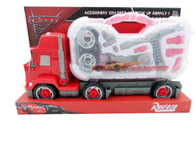 Încărcați imaginea în Galerie, Jucarie Masina in Cutie Cadou Platforma Tir Camion Mack cu Unelte Cars 3 Fulger 95 Piston Cup