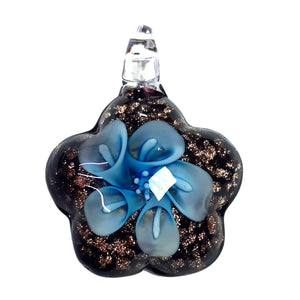 Bijuterie Cadou din Margele Lampa Pandantiv din Sticla de Murano Model Floare cu Flori Cale Albastru Pal Deschis  30x40 mm Cadou Doamne Femei