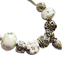 Bratara Stil Pandora Margele Lampa Murano Charm Alb Roz Lampwork