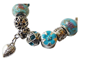 Bratara in Stil Pandora din Sticla cu Margele Lampa Lampwork Albastre Bleu Deschis si Charm Metal Inima Murano Cadou Martisor