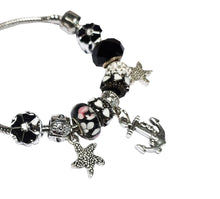 Încărcați imaginea în Galerie, Bratara in Stil Pandora din Sticla de Murano Trandafirasi Margele Lampa Lampwork Negre Charm Metal Inima Murano cadou Doamne Martisor