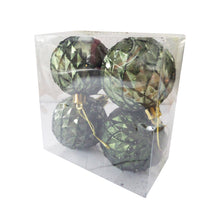 Încărcați imaginea în Galerie, Set Globuri de Brad Craciun 4 buc Verde Fistic Carou Gliter 5.50 cm 6 cm Mos Craciun