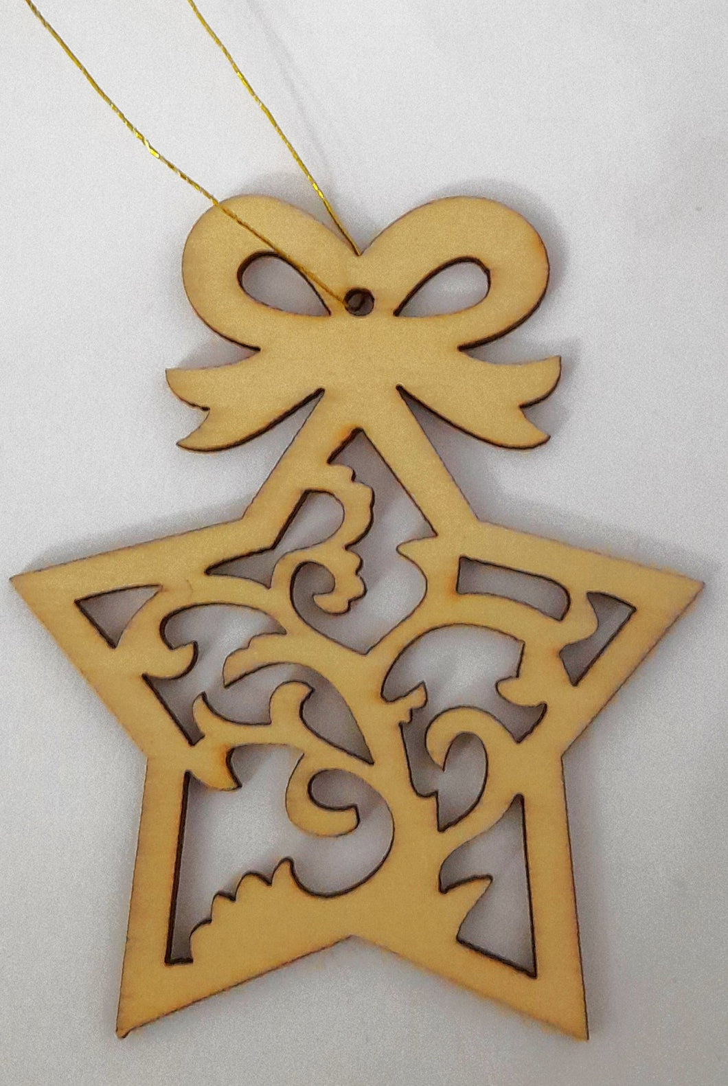 Decoratiune de Brad din Lemn Pirogravata de Craciun Steluta cu Funda