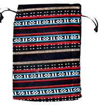 Încărcați imaginea în Galerie, Saculet din Textil Motive Traditionale Taranesti Albastru-Rosu 17 cm orizontal